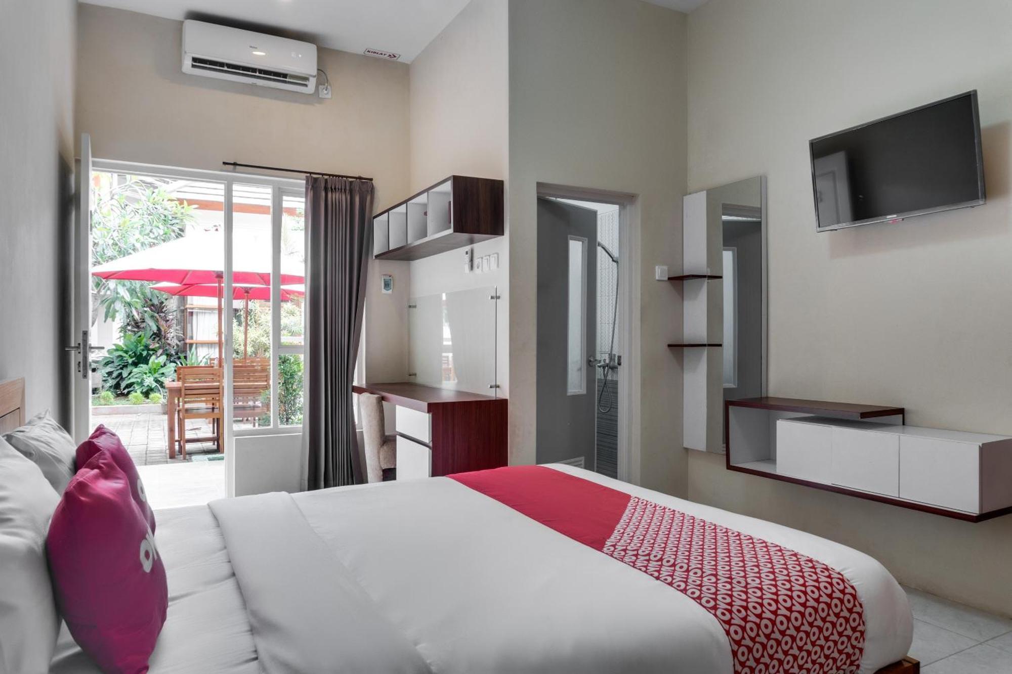 Super Oyo 1579 Kate'El Inn Banyuwangi (East Java) Exterior foto